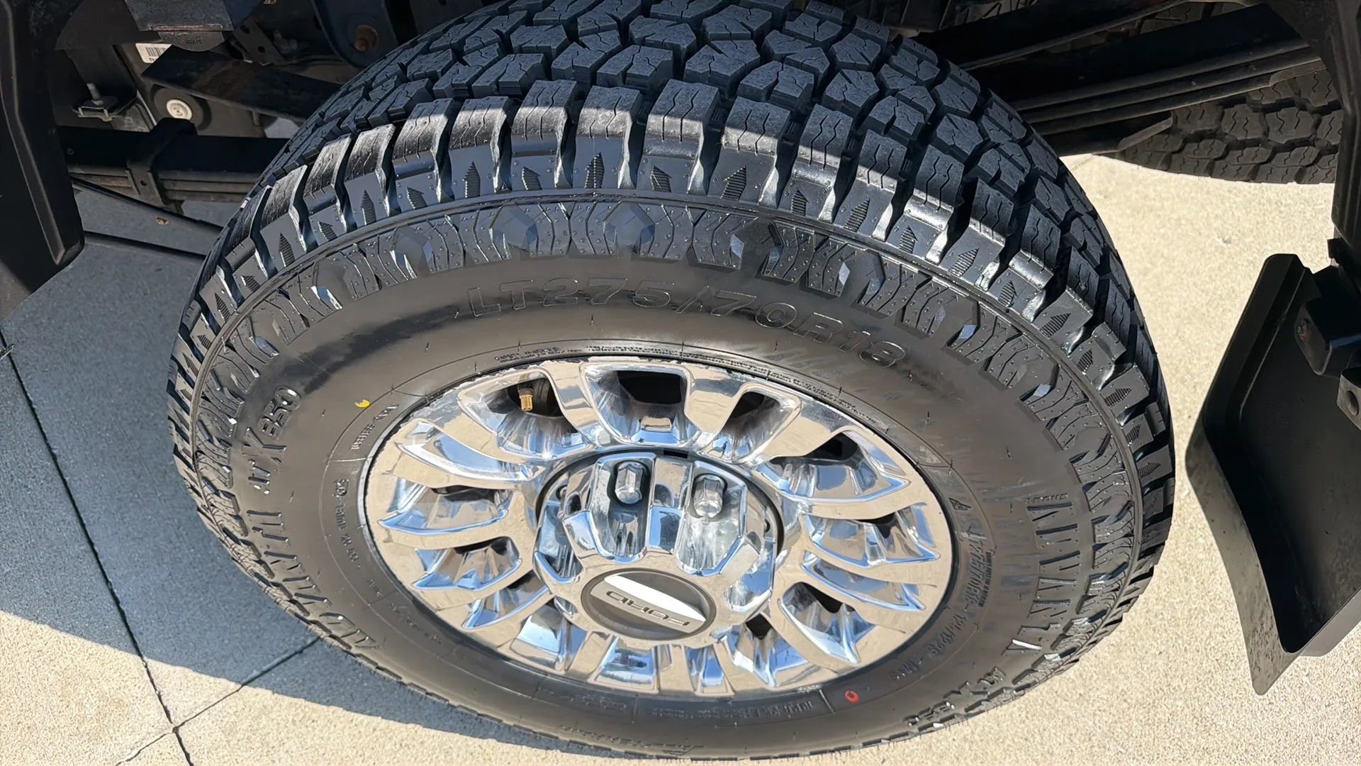 Used 2020 Ford F350 XLT w/ XLT Premium Package AWD/4WD image 36