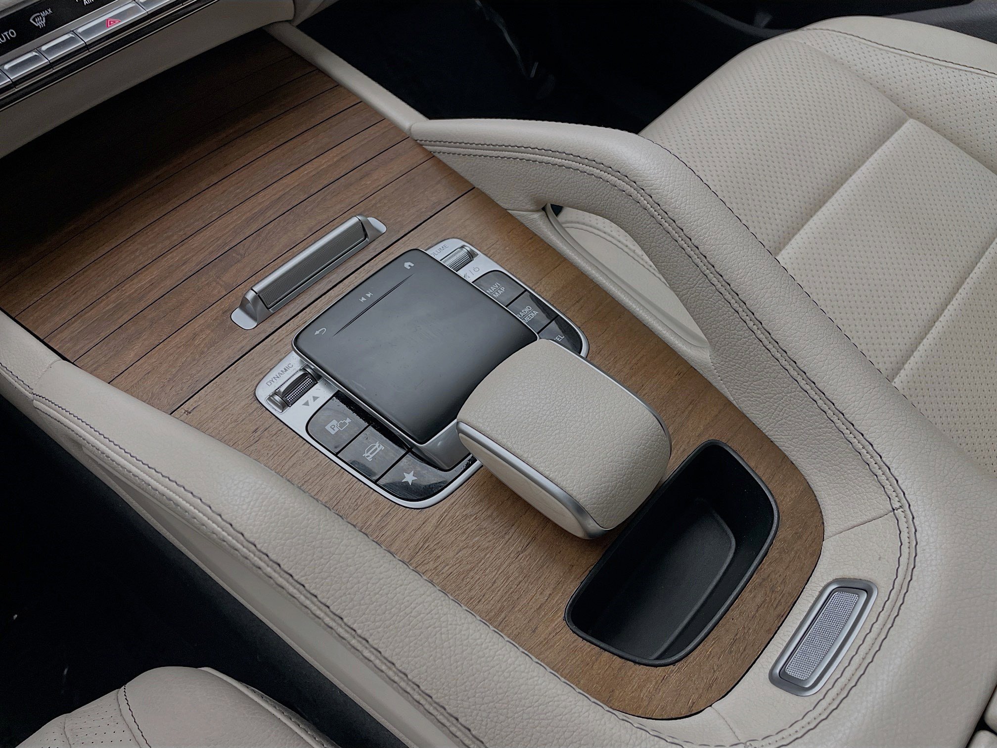 Used 2020 Mercedes-Benz GLE 350 4MATIC image 25