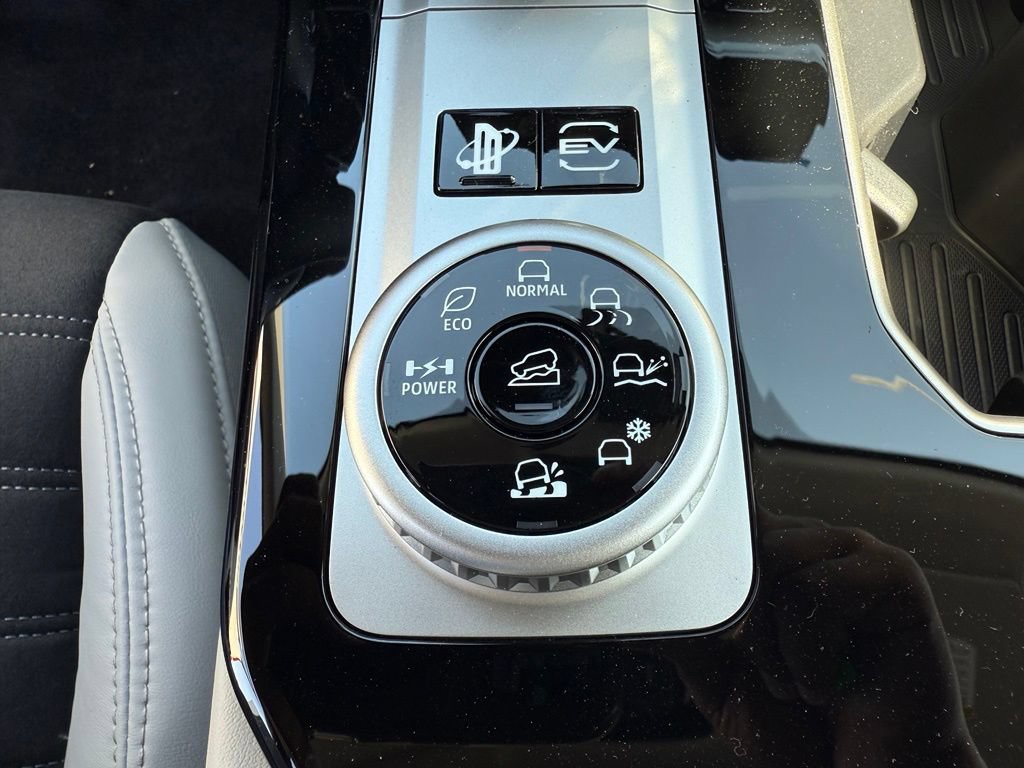 New 2026 Mitsubishi Outlander SE AWD/4WD image 30
