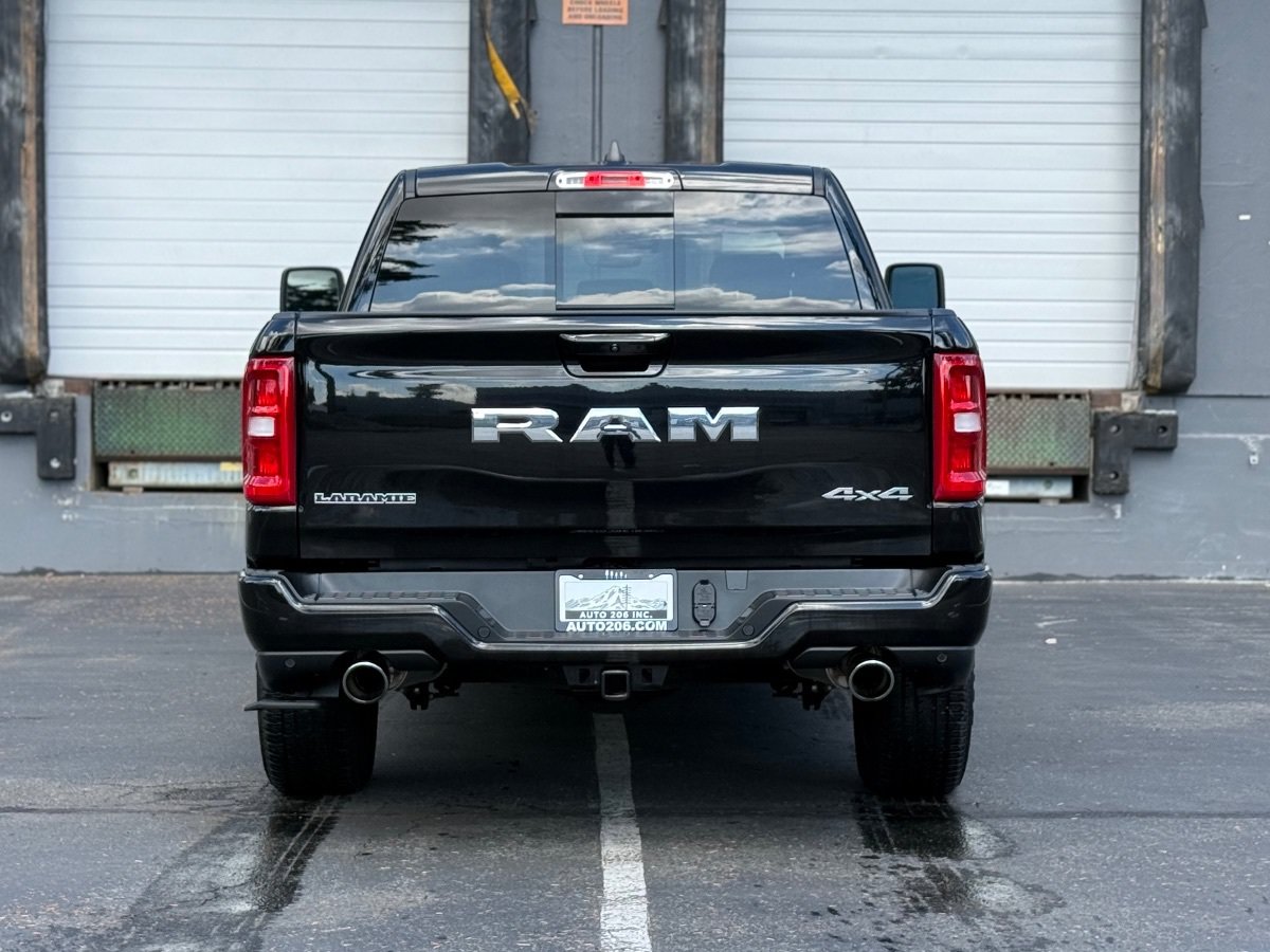 Used 2025 RAM 1500 Laramie w/ Sport Appearance Package AWD/4WD image 5