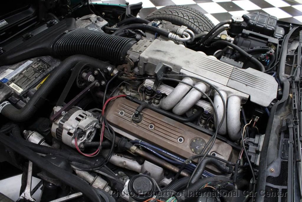 Used 1990 Chevrolet Corvette Convertible image 39