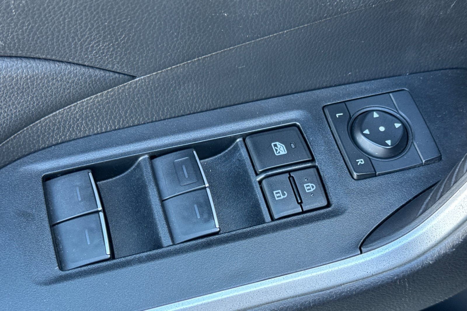 Certified 2023 Toyota RAV4 AWD Hybrid image 15