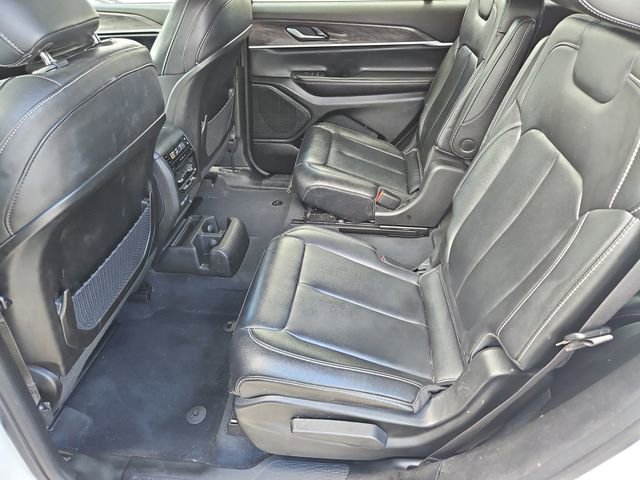 Used 2023 Jeep Grand Cherokee L Limited w/ Trailer Tow Group (B) image 17