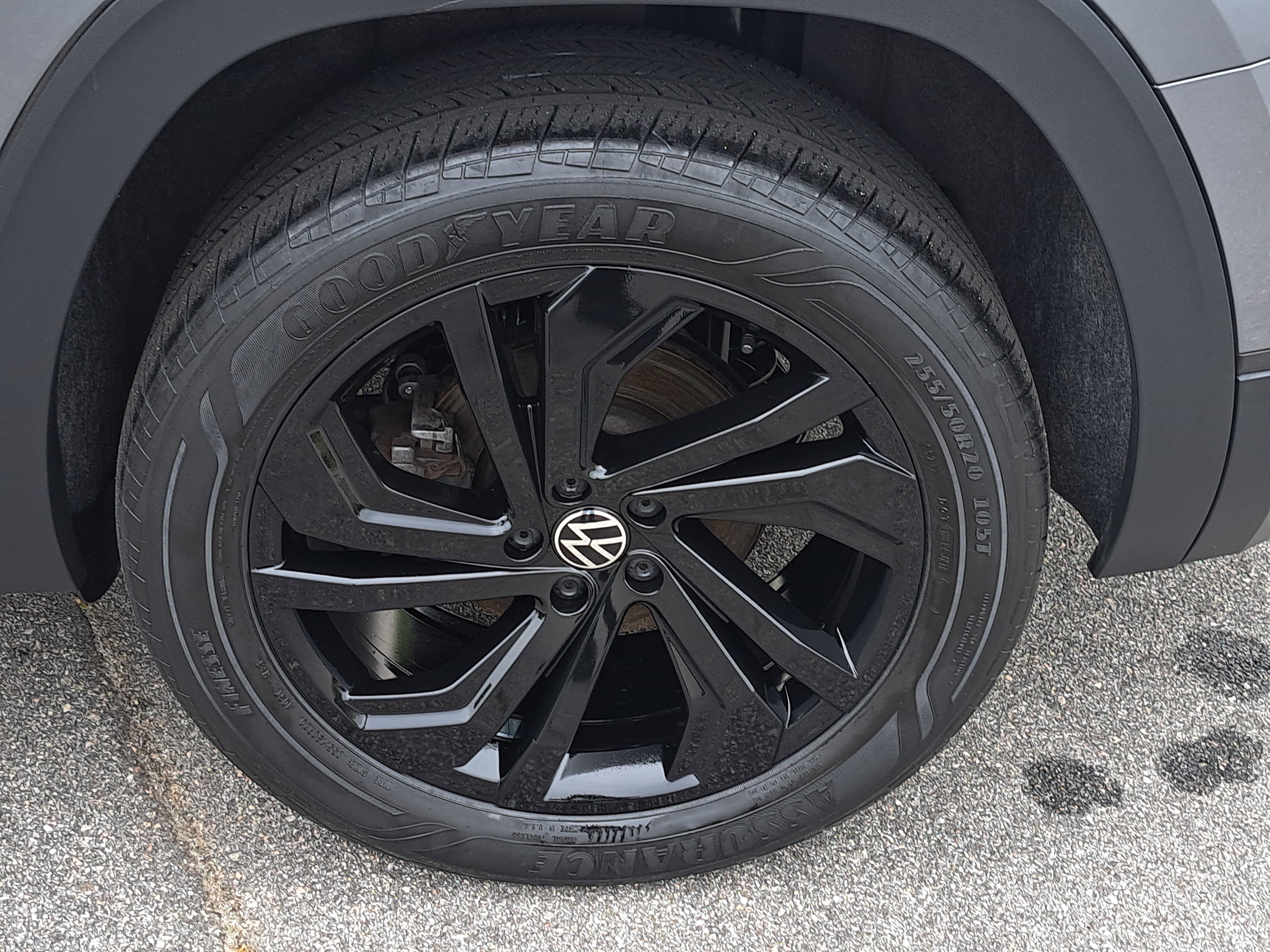 Certified 2023 Volkswagen Atlas SE w/ Black Wheel Package AWD/4WD image 32