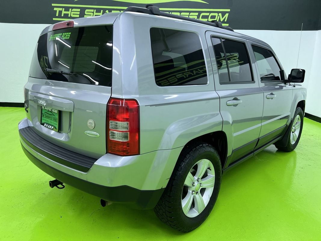 Used 2017 Jeep Patriot Latitude w/ Mopar Trailer Tow Group AWD/4WD image 9