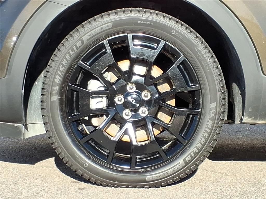 Used 2022 Kia Telluride SX w/ Nightfall Edition Package image 9