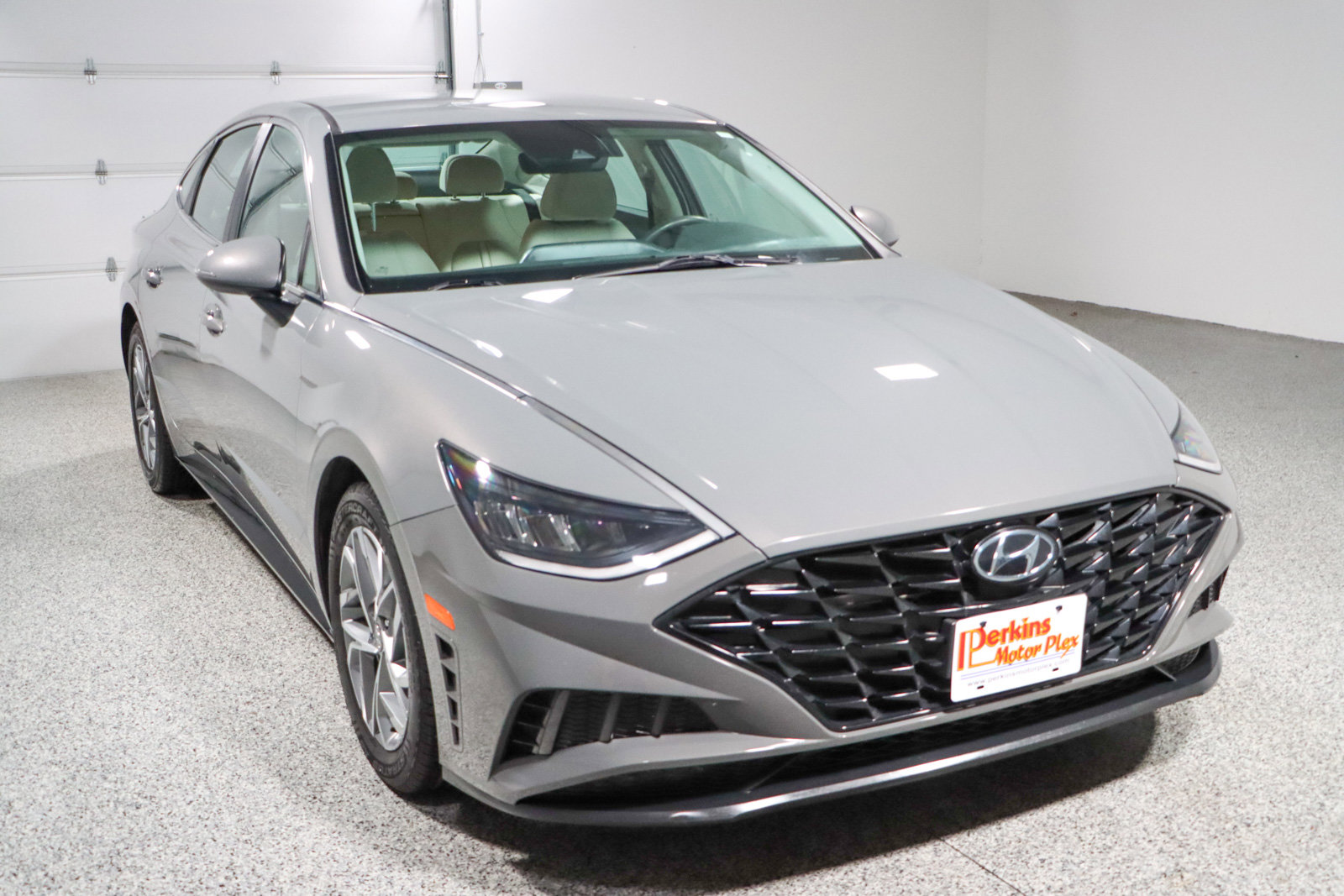 Used 2023 Hyundai Sonata SEL image 5
