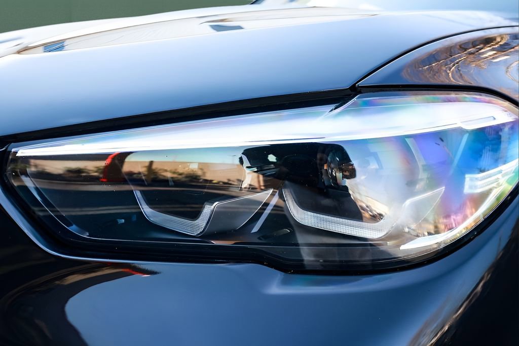 Used 2022 BMW X5 M50i w/ Premium Package AWD/4WD image 37