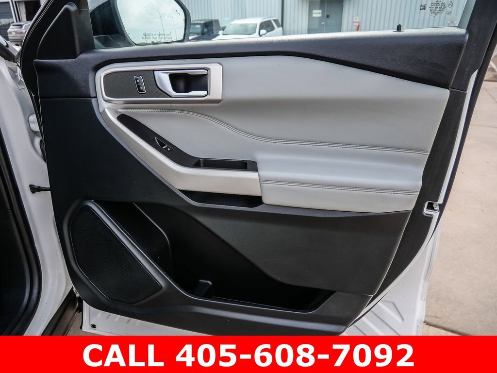 Used 2023 Ford Explorer XLT w/ Equipment Group 202A RWD image 47