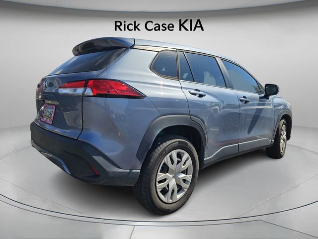 Used 2022 Toyota Corolla Cross L image 5