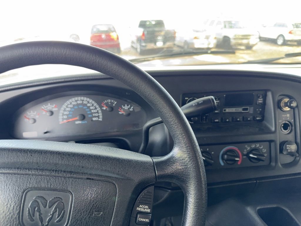 Used 2002 Dodge B3500 RWD image 11