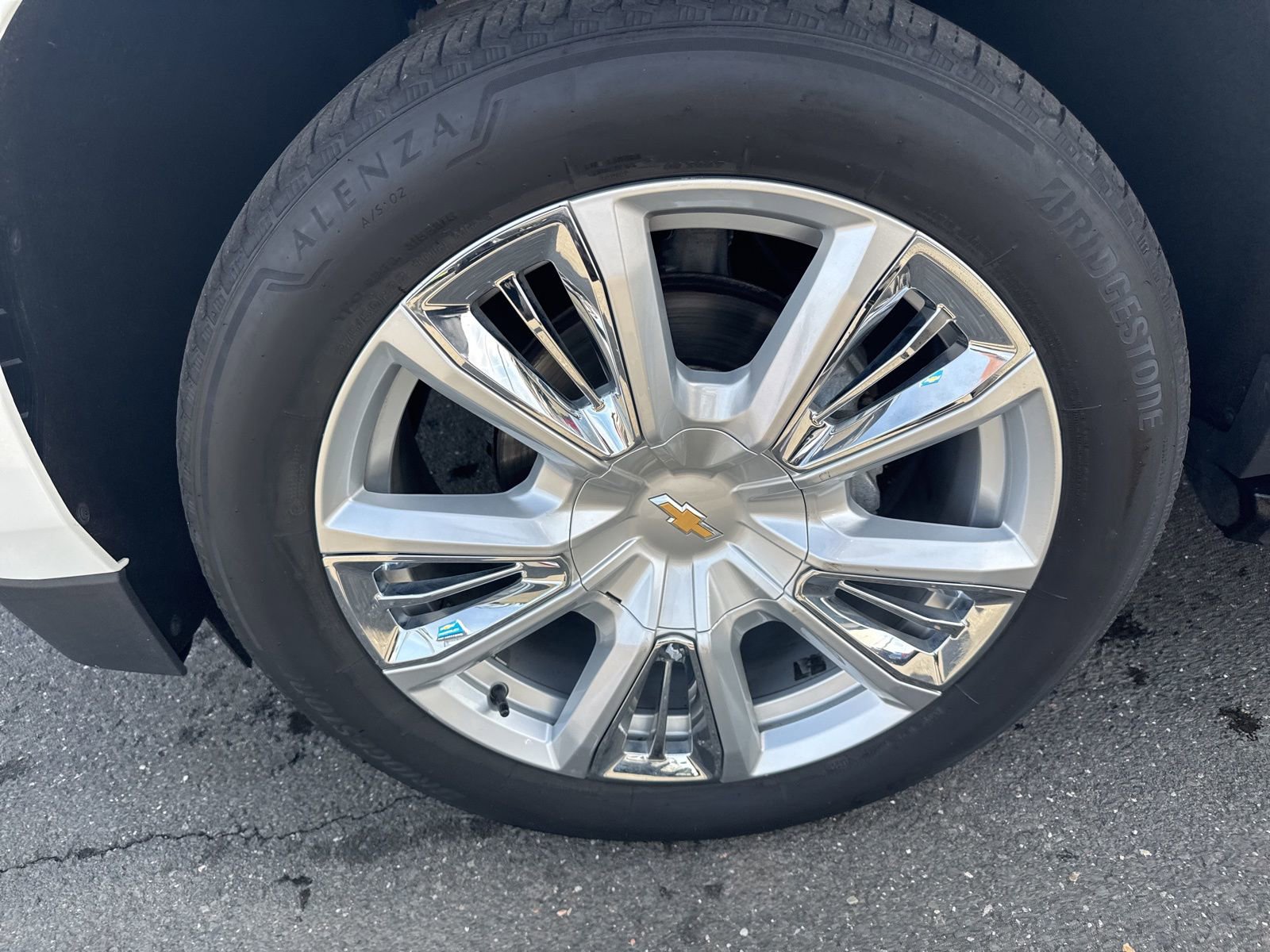 Used 2021 Chevrolet Tahoe High Country AWD/4WD image 11
