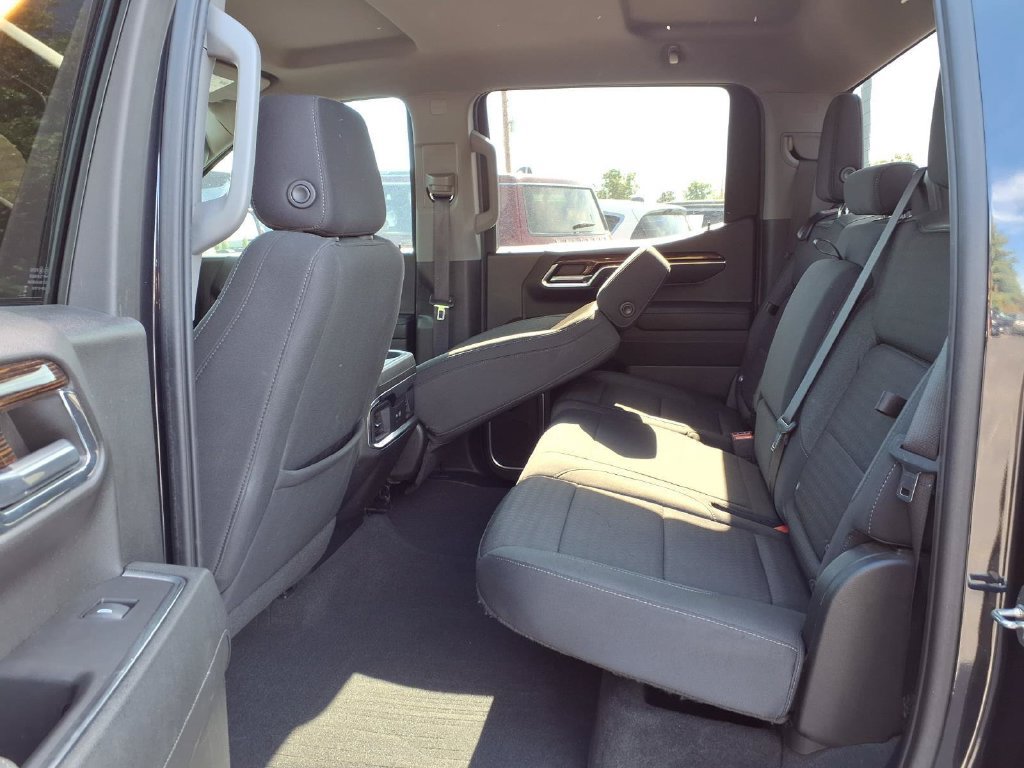 Used 2023 GMC Sierra 1500 Elevation AWD/4WD image 11