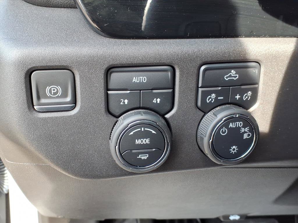 Certified 2024 Chevrolet Silverado 1500 LT image 18