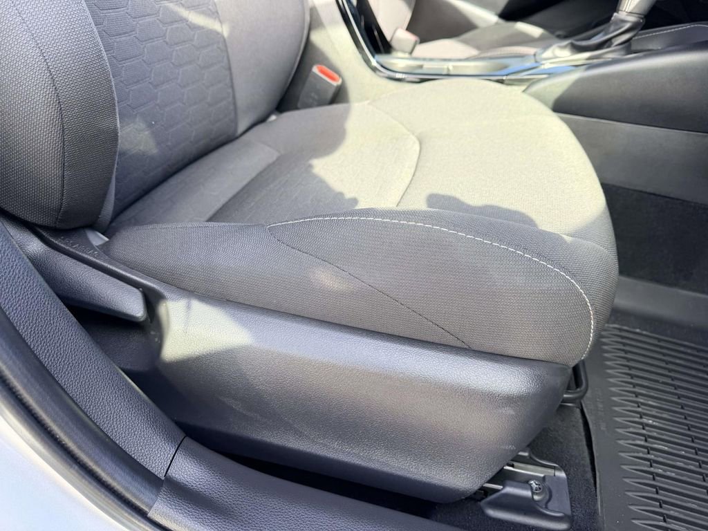 Used 2024 Toyota Corolla SE image 12