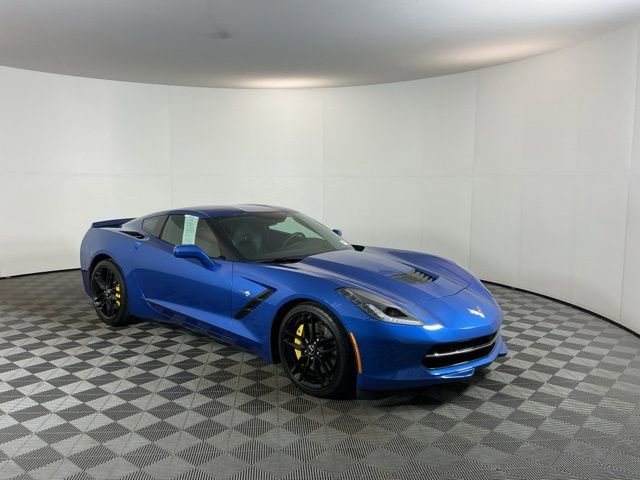 Used 2014 Chevrolet Corvette Stingray Coupe w/ 3LT Preferred Equipment Group RWD image 3