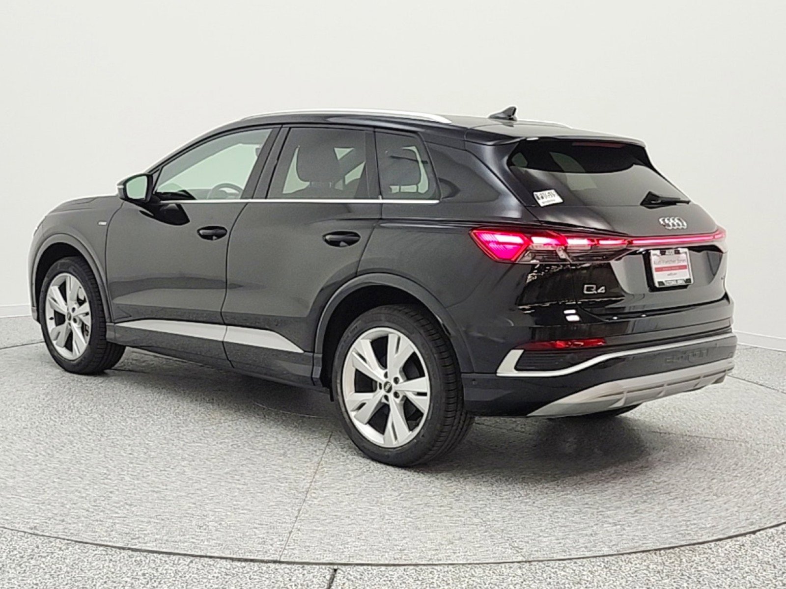 Used 2023 Audi Q4 e-tron Premium Plus AWD/4WD image 7