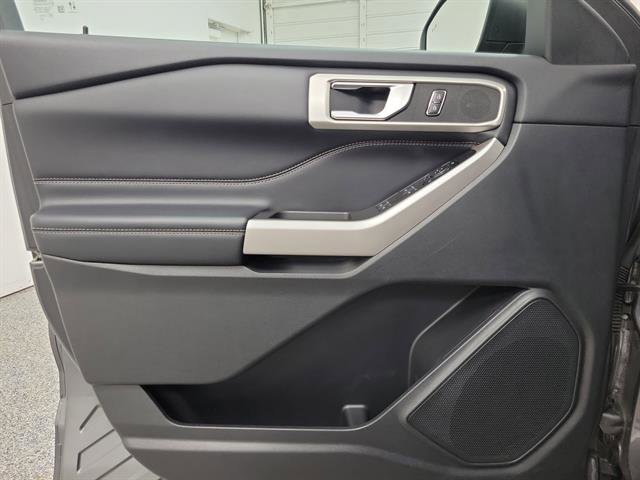 Certified 2023 Ford Explorer XLT AWD/4WD image 17