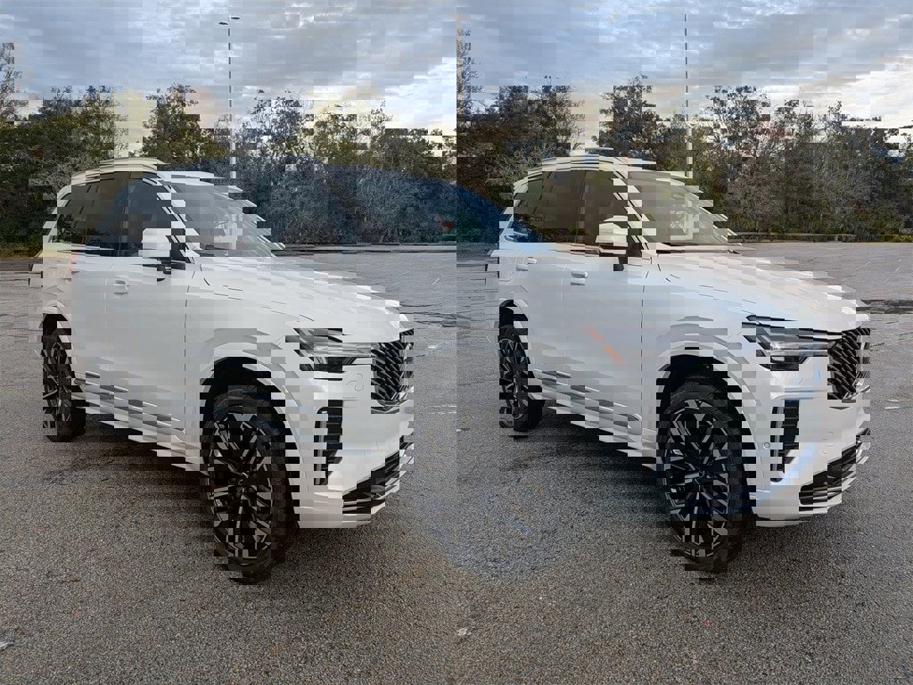 New 2026 Volvo XC90 B6 Plus image 8