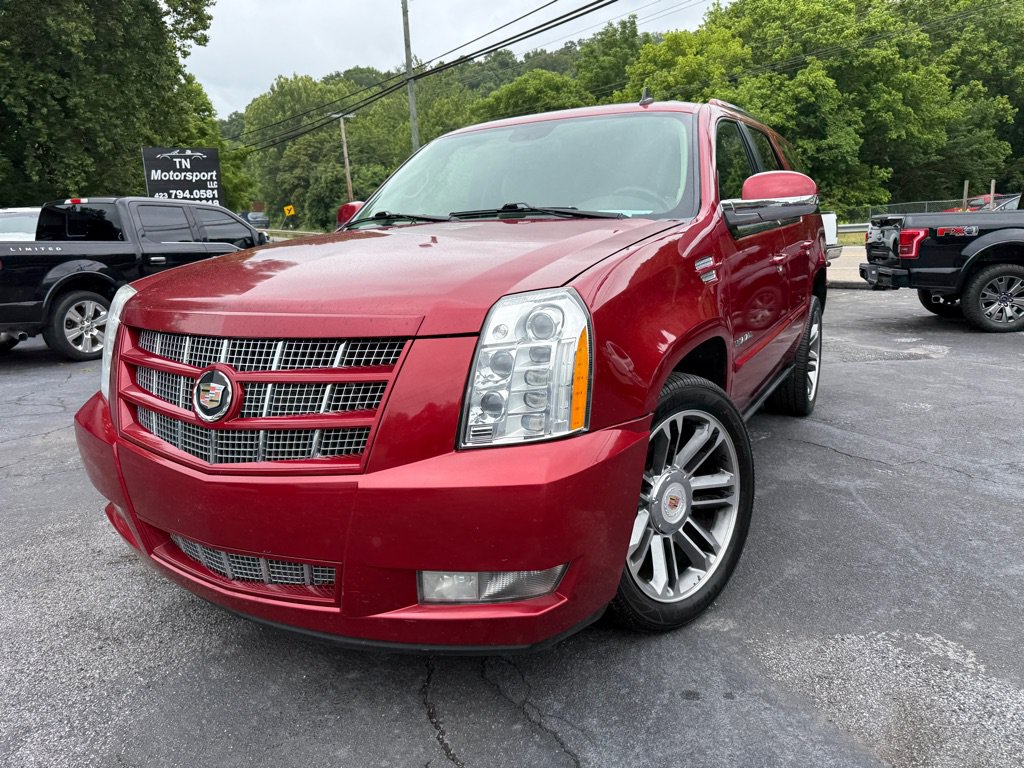 Used 2013 Cadillac Escalade Premium AWD/4WD image 4