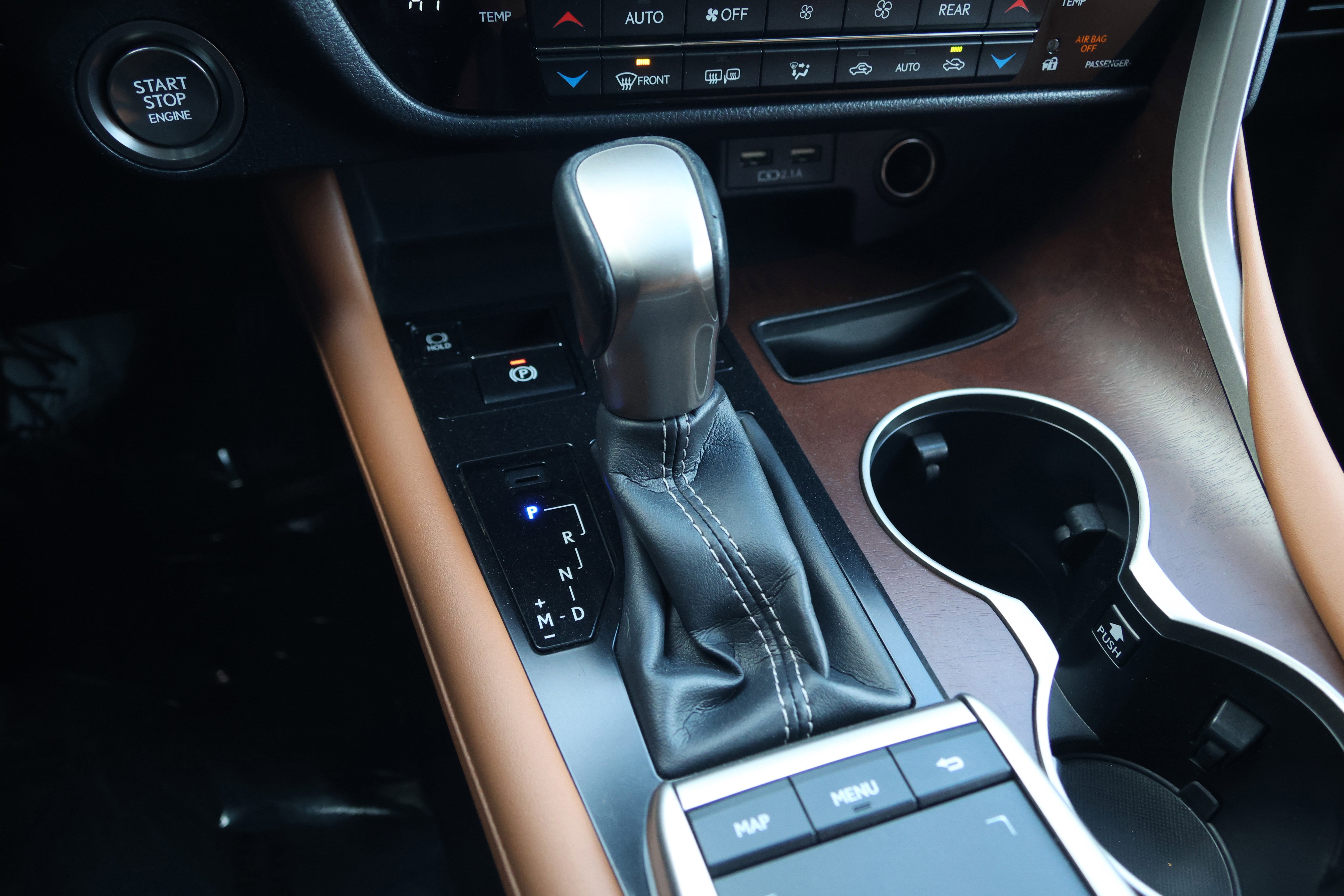 Used 2021 Lexus RX 350L FWD w/ Premium Package image 27