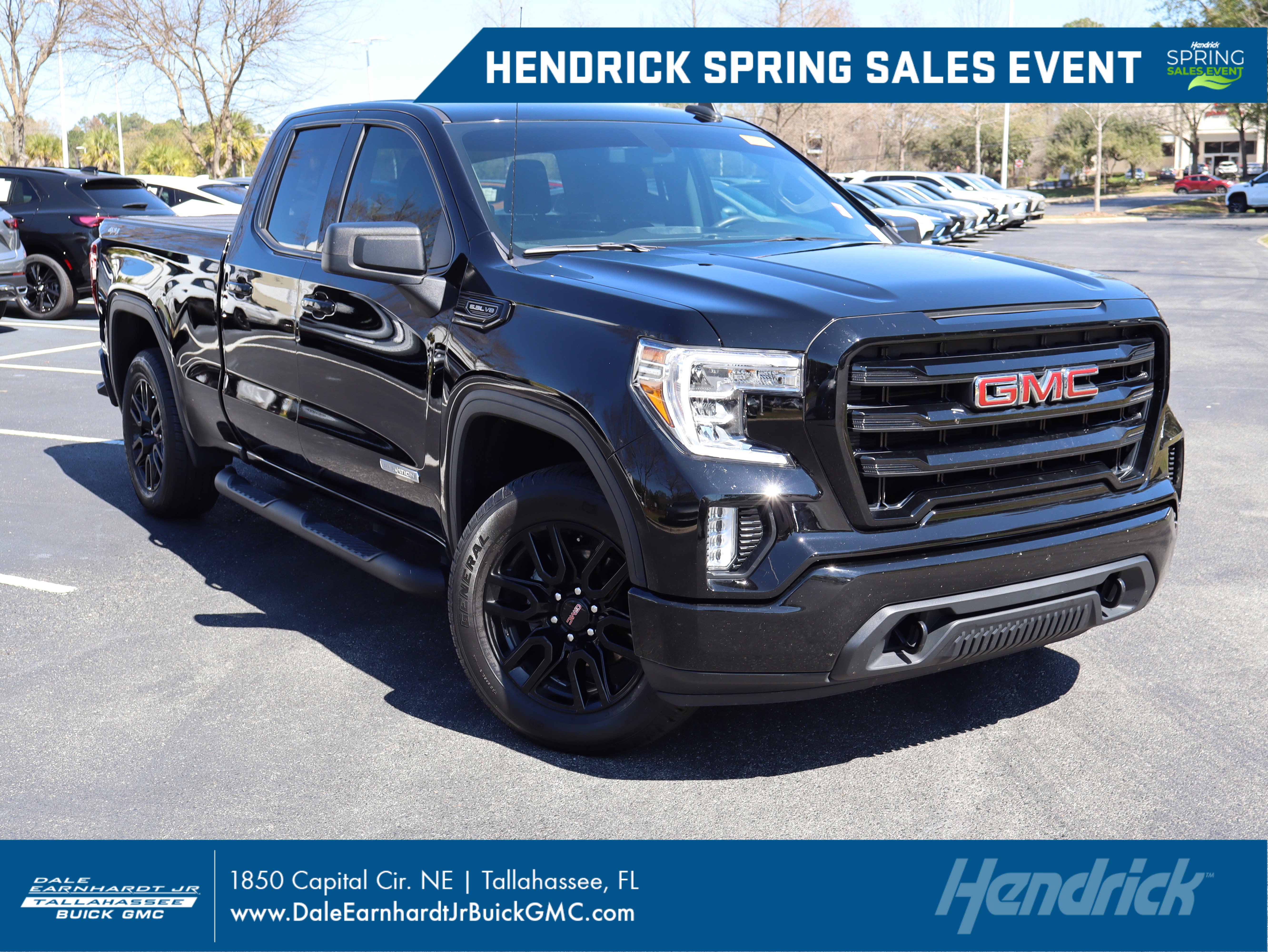 Used 2022 GMC Sierra 1500 Elevation image 1