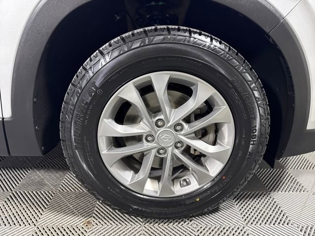 Used 2019 Hyundai Santa Fe SEL image 11