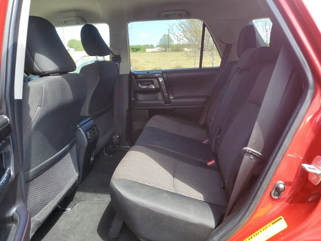 Used 2022 Toyota 4Runner TRD Off-Road AWD/4WD image 10