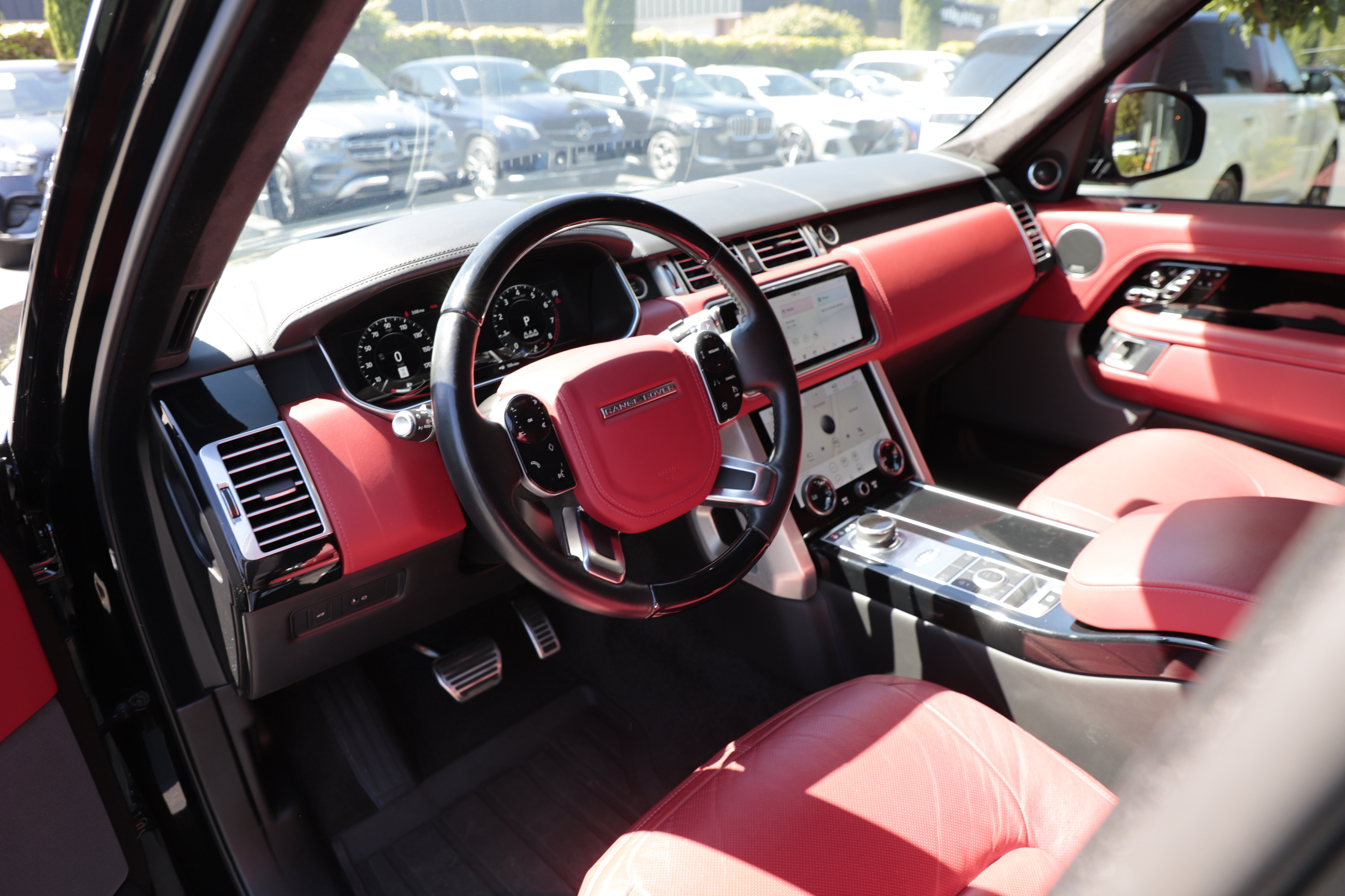 Used 2022 Land Rover Range Rover Autobiography AWD/4WD image 18