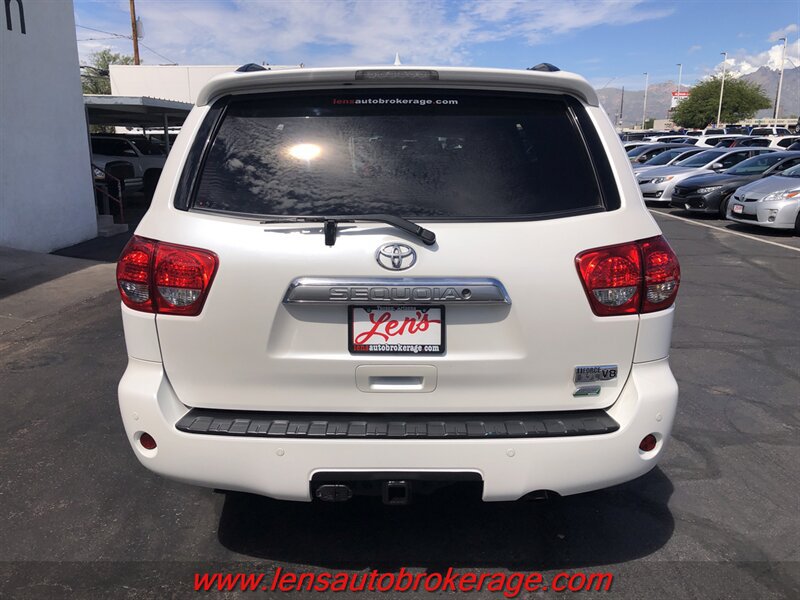 Used 2017 Toyota Sequoia Platinum AWD/4WD image 7