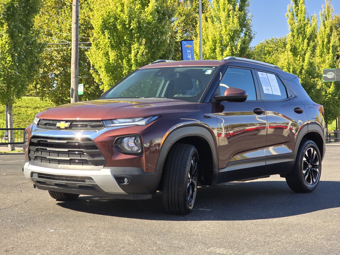 Certified 2022 Chevrolet TrailBlazer LT w/ Convenience Package FWD image 18