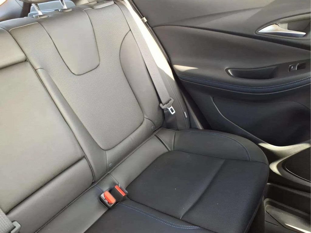 Used 2026 Buick Encore GX Sport Touring w/ Advanced Technology Package FWD image 18