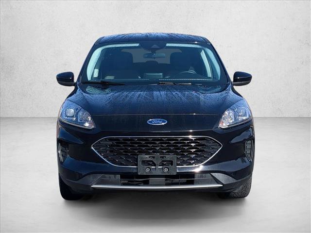 Used 2021 Ford Escape SE image 2