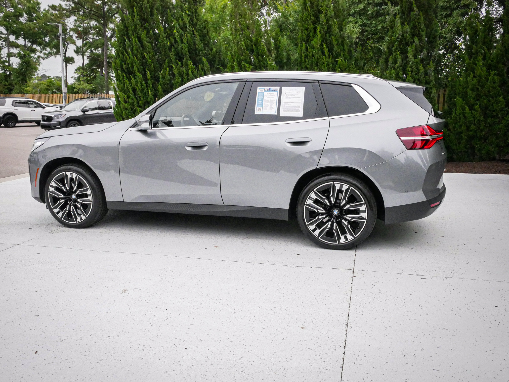 Used 2025 BMW X3 xDrive30i w/ Convenience Package AWD/4WD image 7