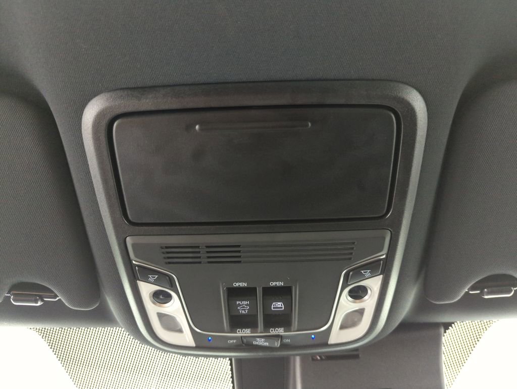 Certified 2025 Honda Ridgeline RTL image 31