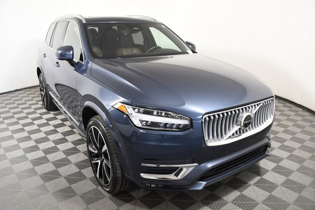 Used 2023 Volvo XC90 B6 Plus w/ Protection Package Premier AWD/4WD image 9