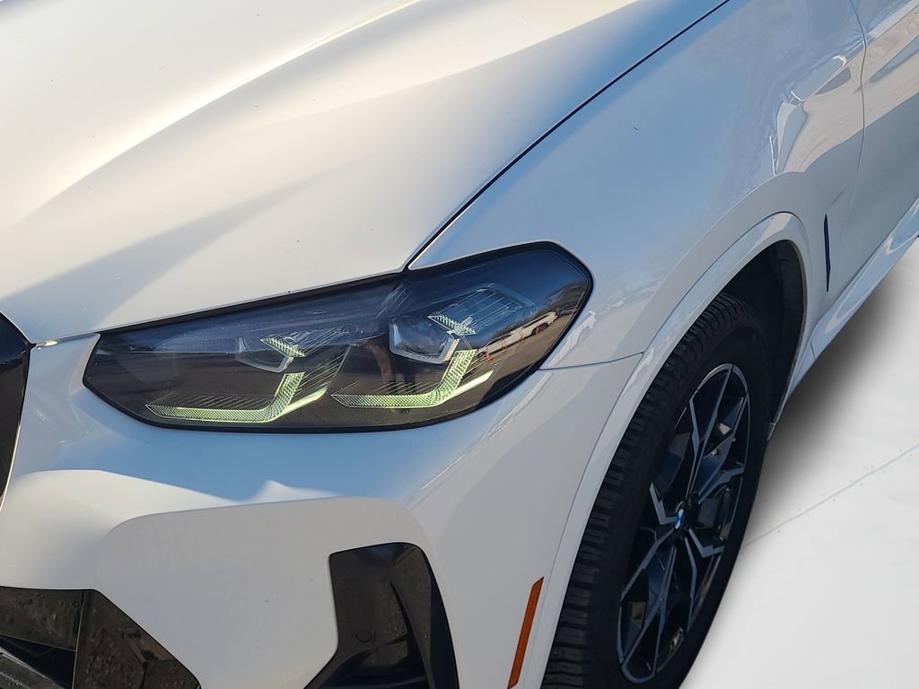 Used 2022 BMW X3 xDrive30i w/ M Sport Package image 9