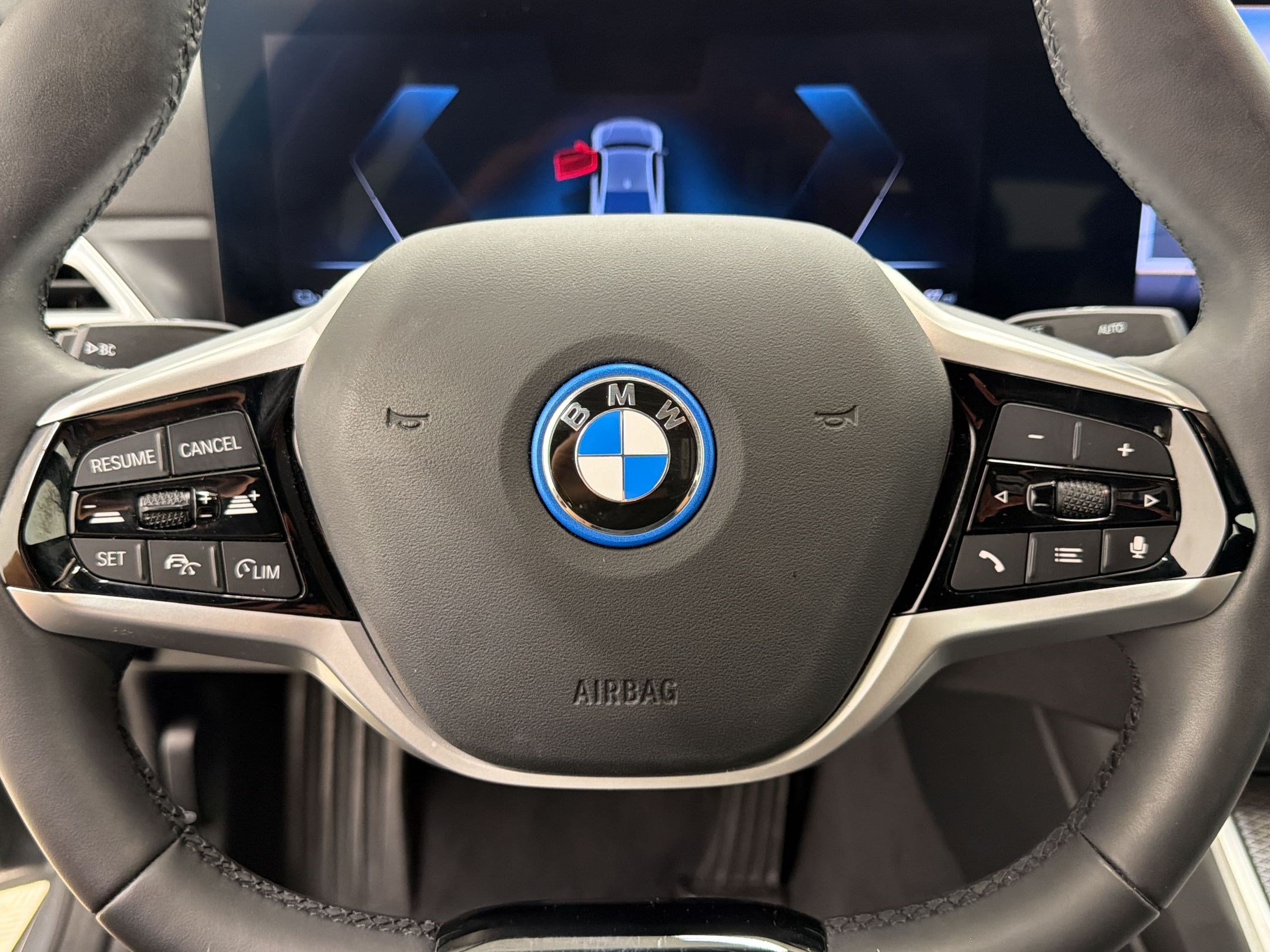 Used 2025 BMW i4 eDrive40 w/ Premium Package RWD image 11