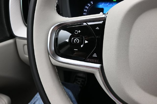 New 2027 Volvo XC60 B5 Ultra AWD/4WD image 26