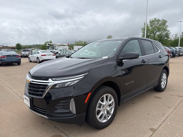 Used 2024 Chevrolet Equinox LT AWD/4WD image 7