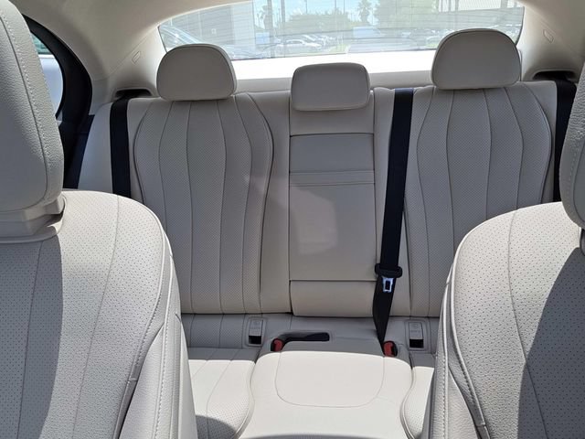 Used 2025 Mercedes-Benz E 450 4MATIC Sedan image 25