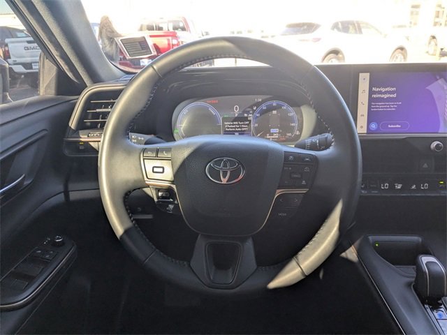 Used 2023 Toyota Crown XLE image 18