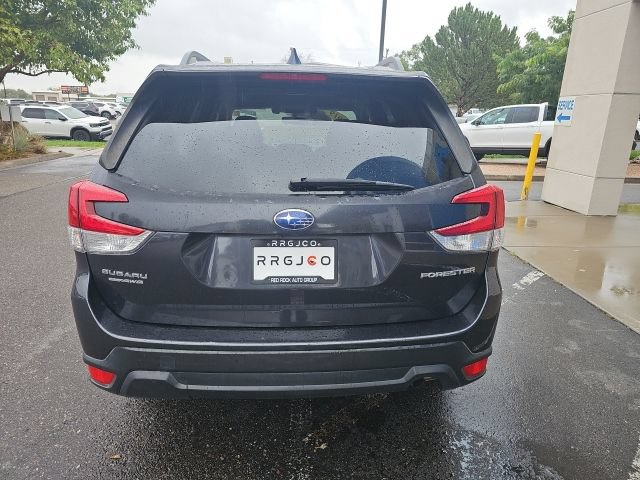 Used 2019 Subaru Forester Premium AWD/4WD image 6