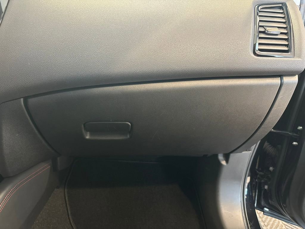 Used 2024 Mitsubishi Outlander Sport SE image 31