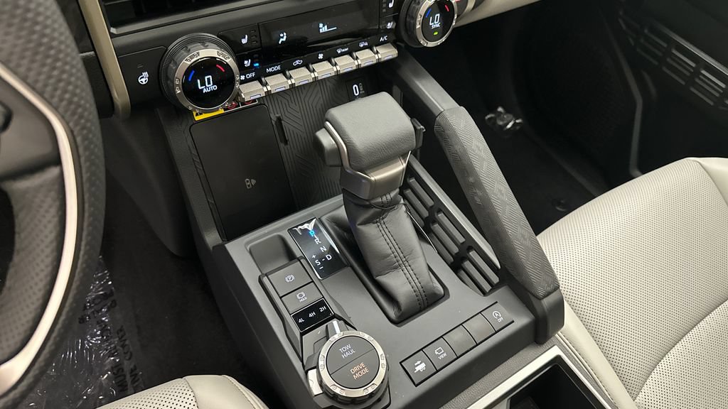 New 2026 Toyota Tacoma Limited AWD/4WD image 10