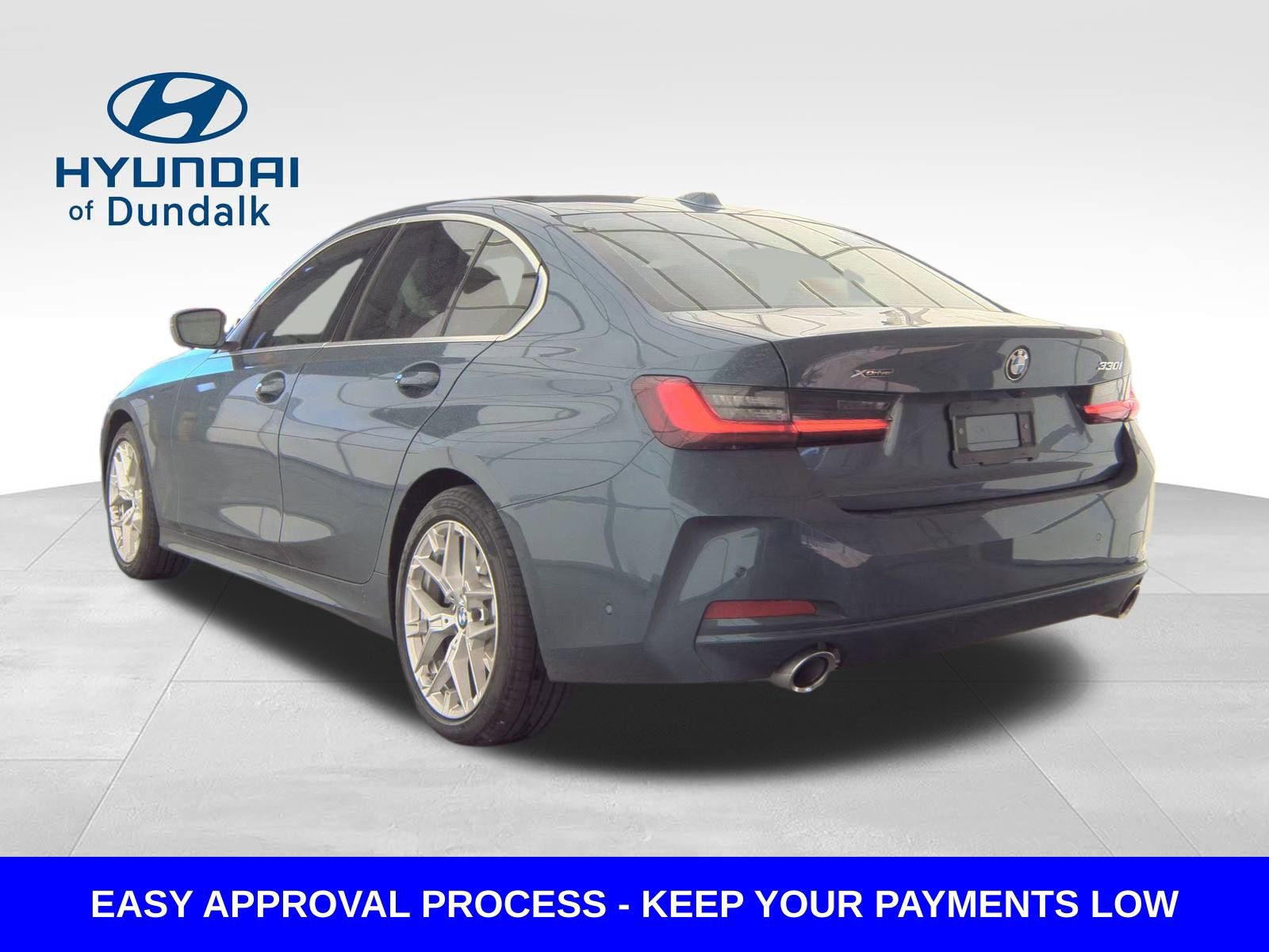 Used 2025 BMW 330i xDrive Sedan w/ Premium Package image 8