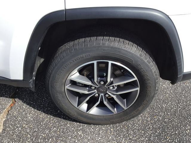 Used 2022 Jeep Grand Cherokee Limited RWD image 17