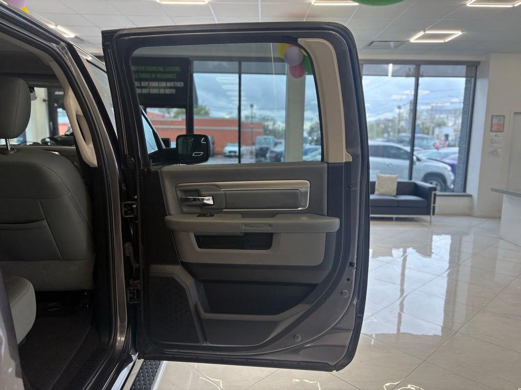 Used 2017 RAM 1500 Big Horn AWD/4WD image 42