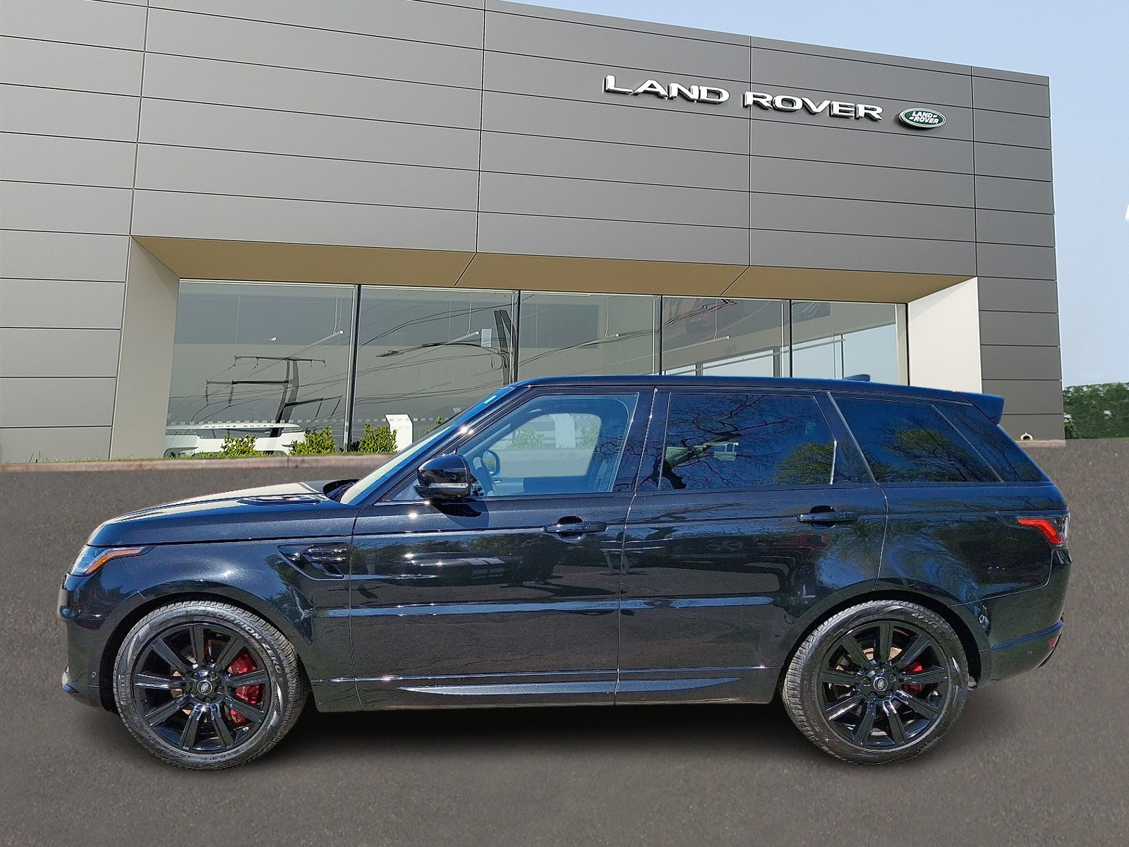 Used 2020 Land Rover Range Rover Sport HST image 6