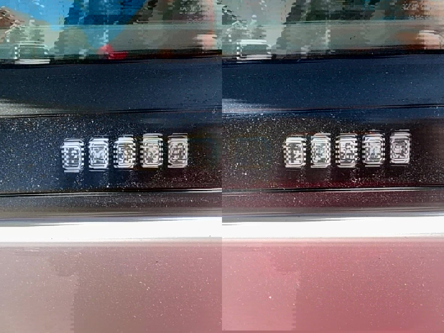 Used 2013 Ford Expedition EL XLT image 16